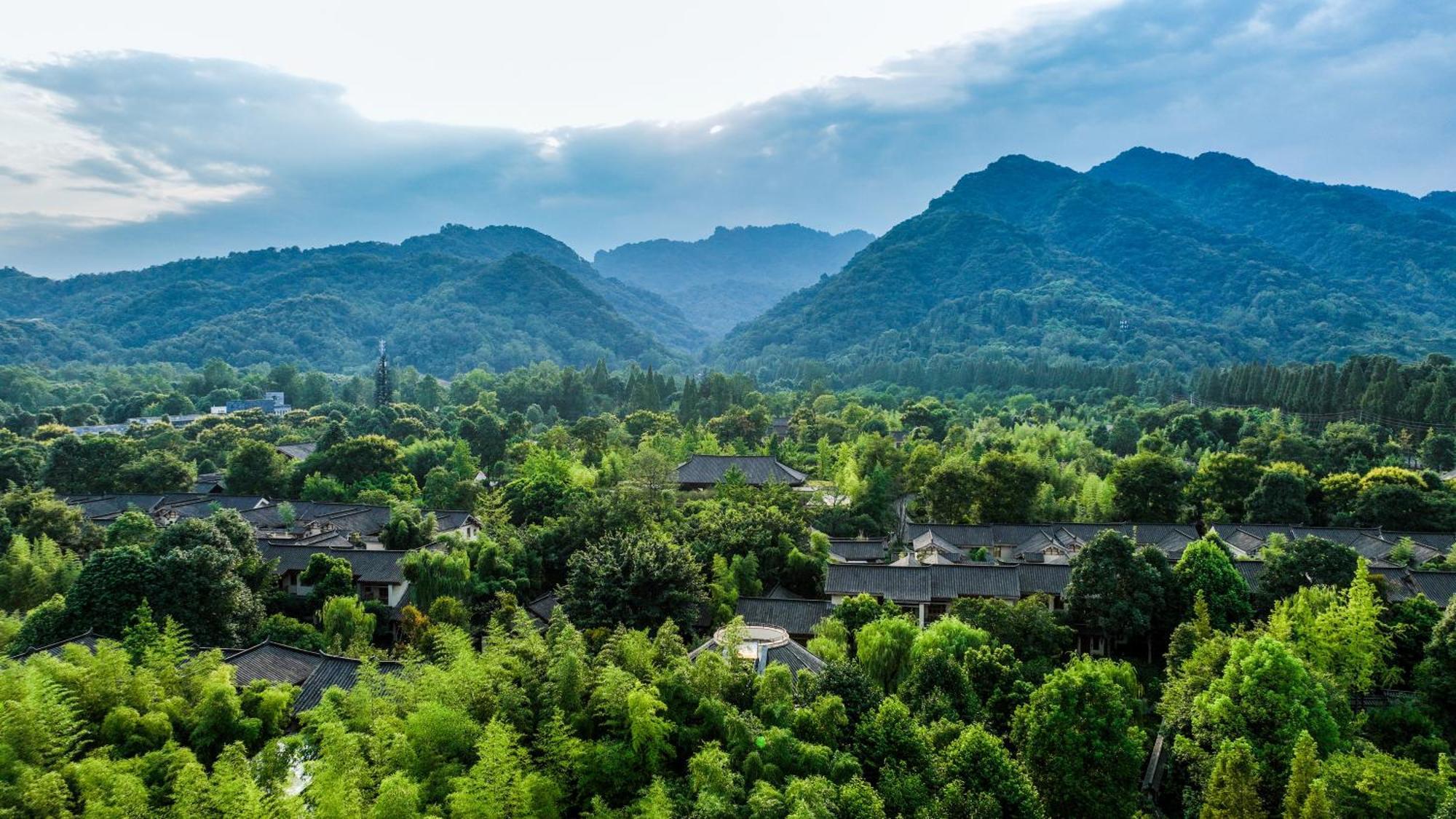 Six Senses Qing Cheng Mountain Ξενοδοχείο Τσενγκντού Εξωτερικό φωτογραφία